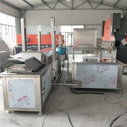 诸城市旺源机械公司 武昌鱼食品油炸流水线与计算机技术的融合应用